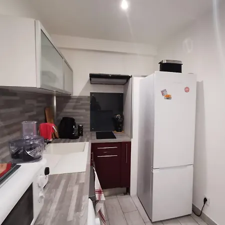 Cozy Deux Pieces, Terrasse, En Centre Apartment